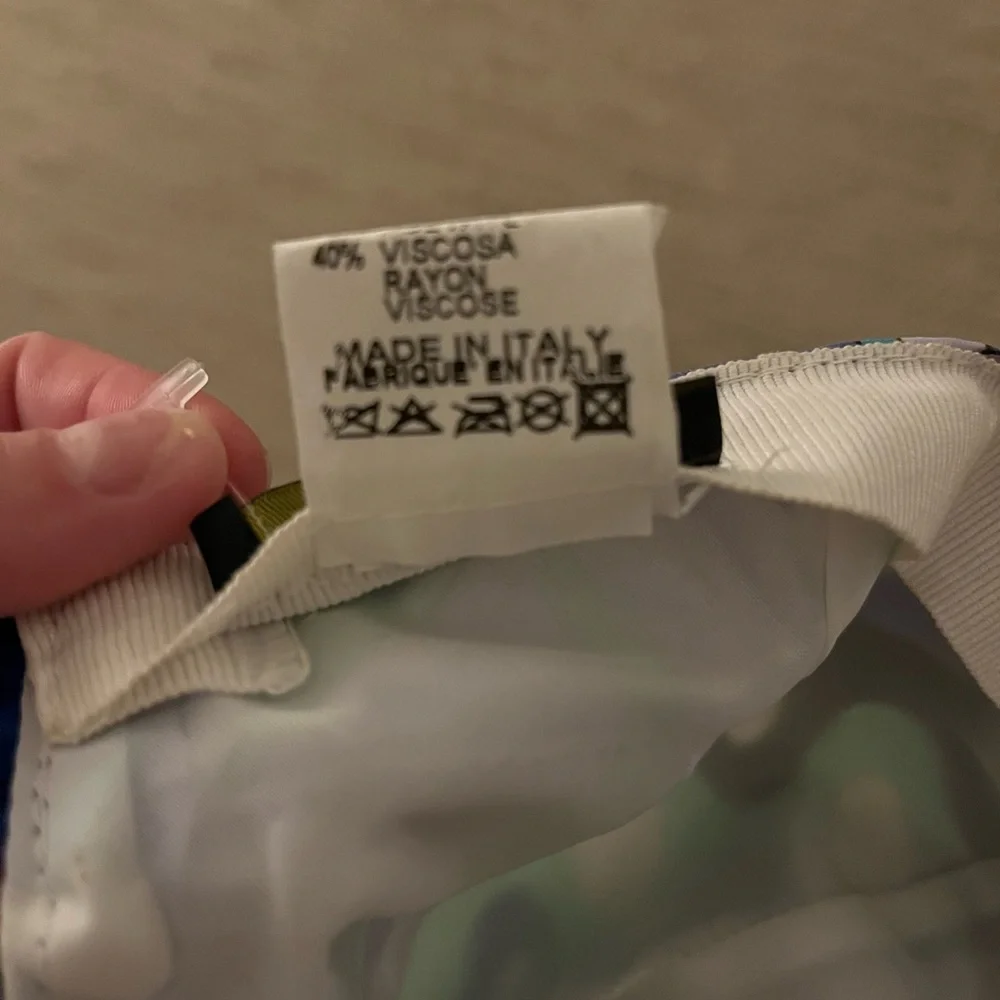 Emilio Pucci Hat (vintage rare) w/ ribbon ties in back - Picture 9 of 11